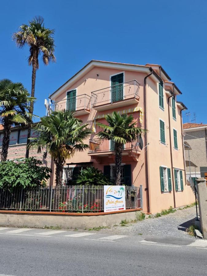Palm House Apartamento Albenga Exterior foto